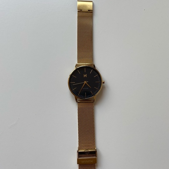 Women’s MVMT Watch - Picture 4 of 5
